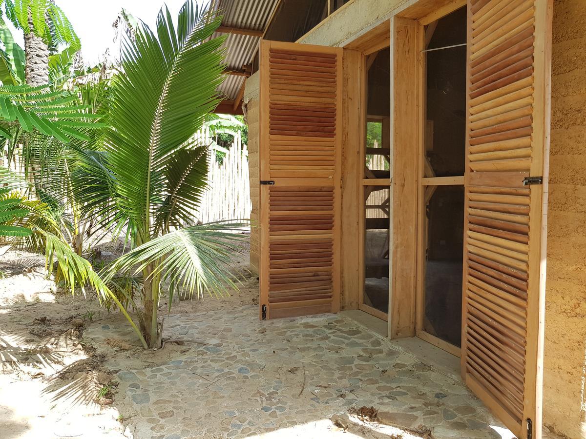 Ahanta Eco Lodge Busua Exterior foto